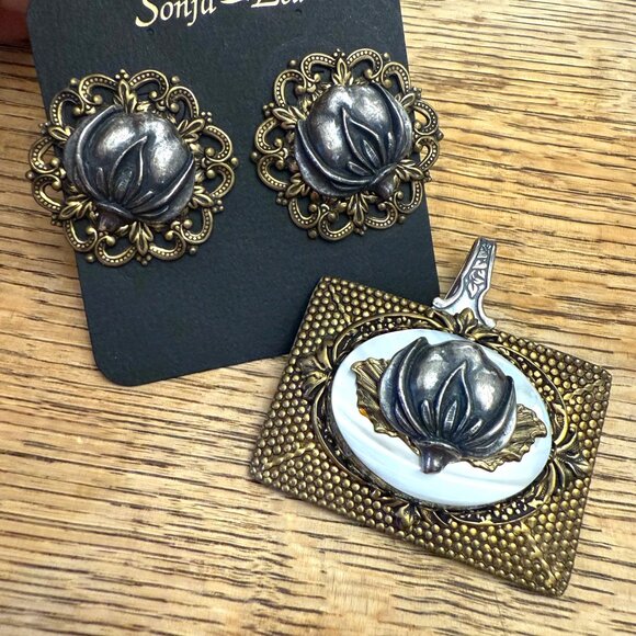 Sonja Lea Eccler chunky heavy cotton/leaf pendant/earrings set silver/gold signe - Picture 1 of 7